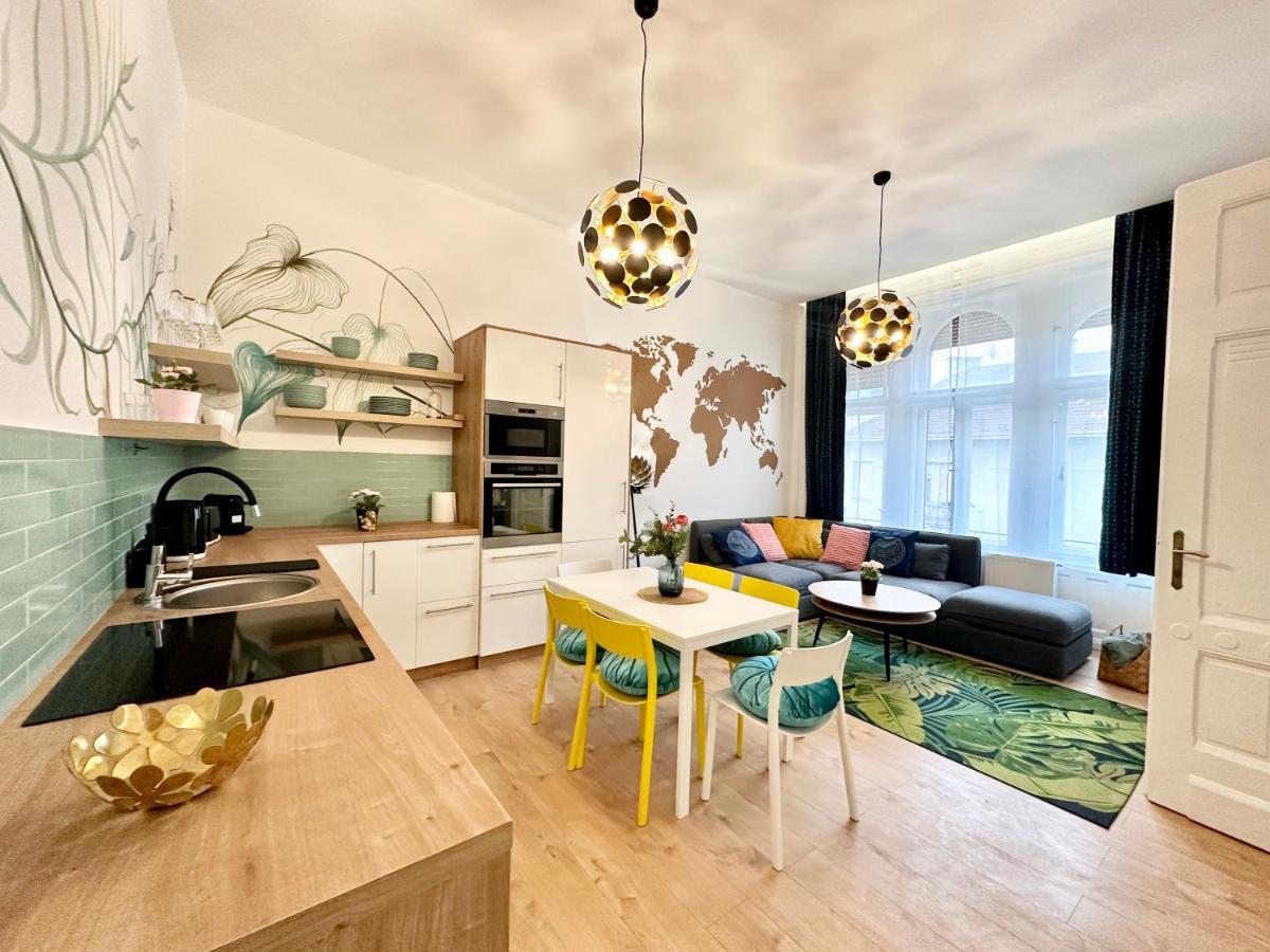 Luxory Design Apartment#Bakats#Freeparking#8Ppl Budapest Kültér fotó